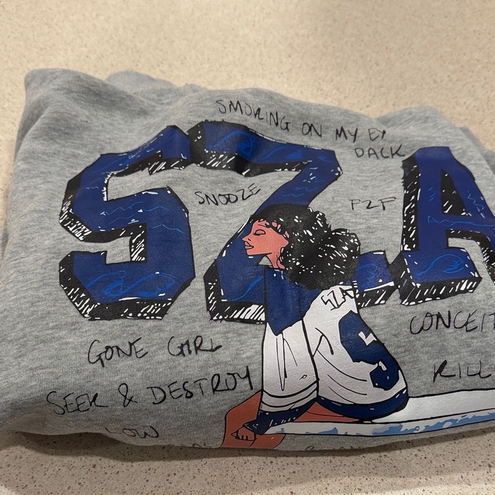 Gray Graphic Hoodie Skirt with SZA Sports Print - Picture 6 of 16